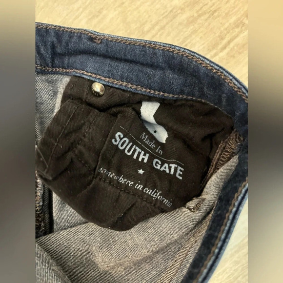 ag adriano goldschmied Women’s The Prima Mid Rise Cigarette Jeans Size 27R - Picture 4 of 6